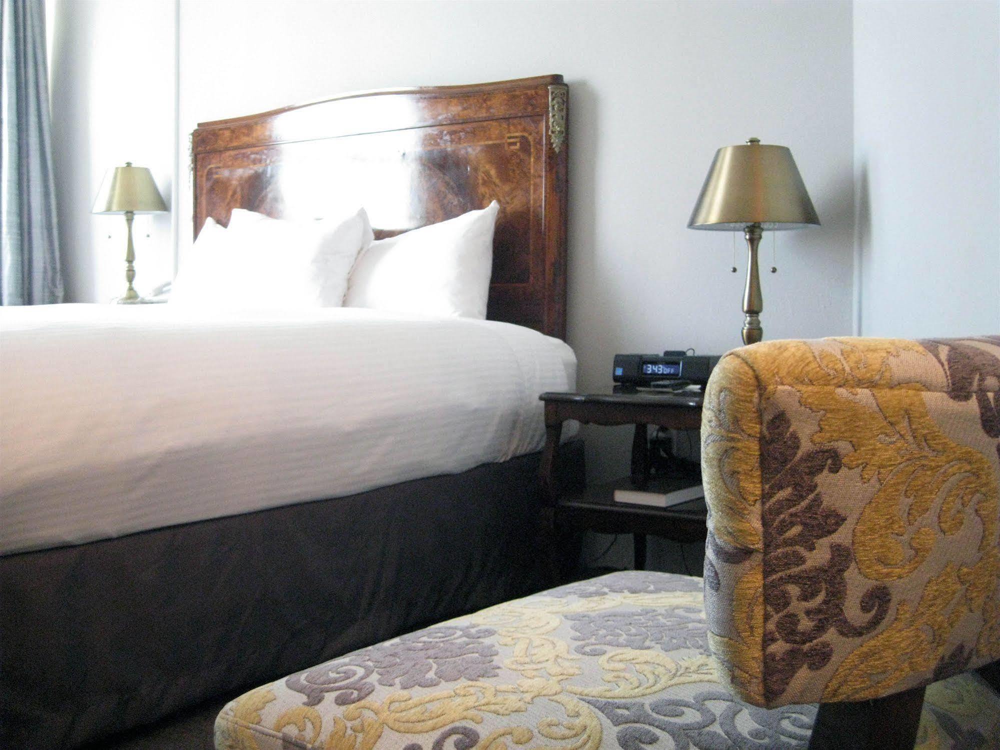 The Culver 4* Los Angeles